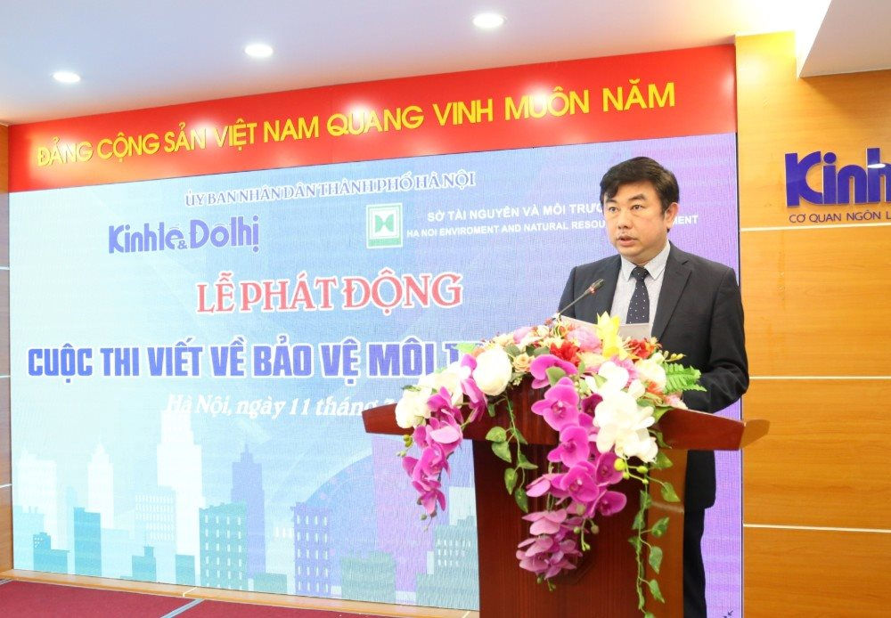 Ông Nguyễn Minh Đức - Tổng Biên tập Báo Kinh tế và Đô thị, Trưởng Ban Tổ chức Cuộc thi phát biểu tại Lễ phát động